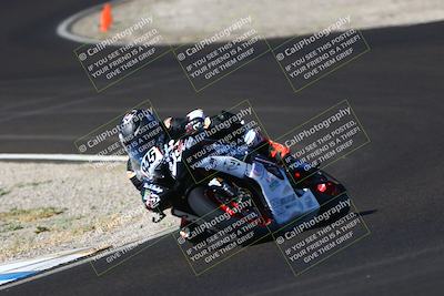 media/Sep-07-2025-CRA (Sun) [[6d6582c22b]]/Race 1/